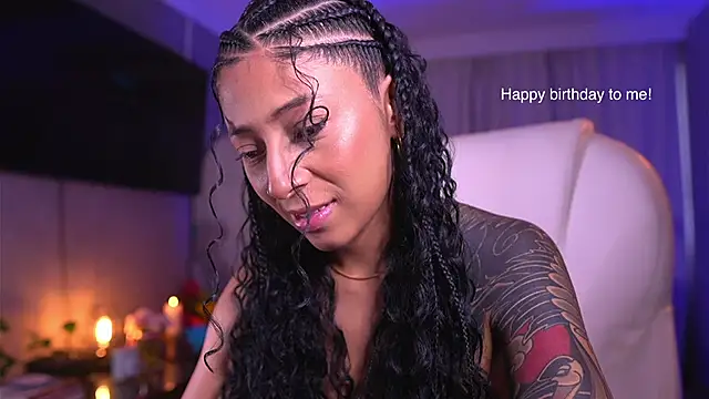 camila3   online show from February 9, 2025, 9:06 pm