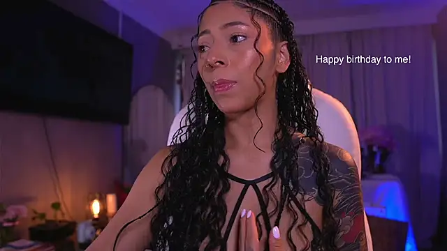 camila3   online show from February 9, 2025, 6:05 pm