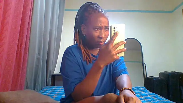 Snapshot of blackcuteebony chatting on July 11, 2026, 4:02 am blackcuteebony online show from July 11, 2026, 4:02 am