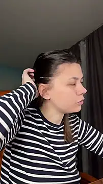 NinaVI online show from February 2, 2025, 5:58 pm