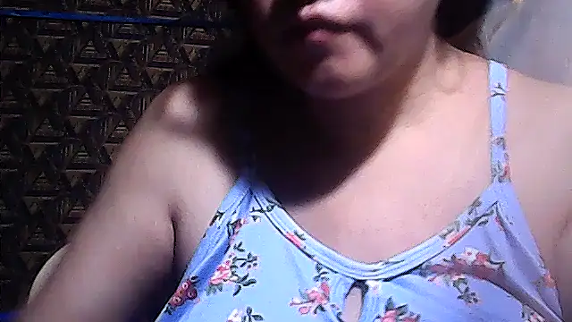 sweetsosie18 online show from March 26, 2026, 5:00 pm