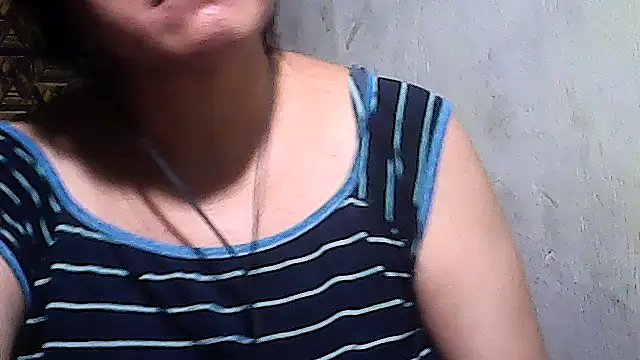 Snapshot of sweetsosie18 chatting on March 1, 2026, 7:52 am sweetsosie18 online show from March 1, 2026, 7:52 am