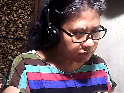 sweetsosie18 online show from January 12, 2026, 1:51 pm