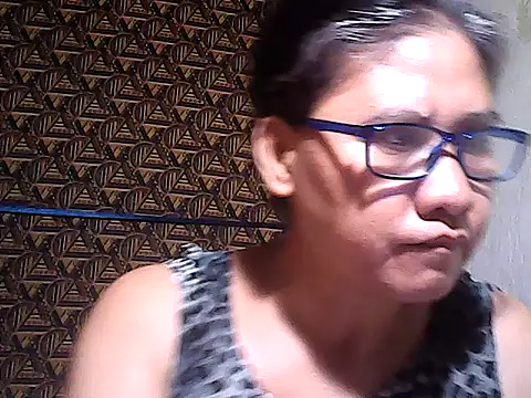 sweetsosie18 online show from July 1, 2026, 5:30 am