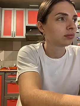 Snapshot of SeducingYoghourt chatting on October 12, 2025, 2:51 pm SeducingYoghourt online show from October 12, 2025, 2:51 pm