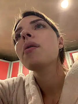 Snapshot of SeducingYoghourt chatting on February 19, 2026, 4:59 pm SeducingYoghourt online show from February 19, 2026, 4:59 pm