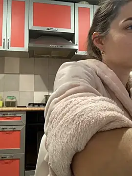 Snapshot of SeducingYoghourt chatting on November 26, 2025, 4:29 pm SeducingYoghourt online show from November 26, 2025, 4:29 pm