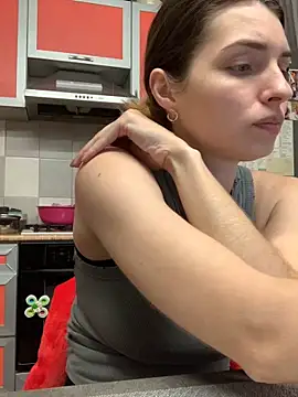 Snapshot of SeducingYoghourt chatting on February 16, 2025, 4:32 pm SeducingYoghourt online show from February 16, 2025, 4:32 pm