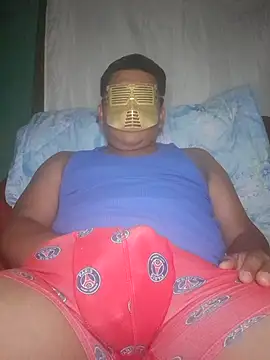 Snapshot of Efrain2090 chatting on October 8, 2025, 10:17 am Efrain2090 online show from October 8, 2025, 10:17 am