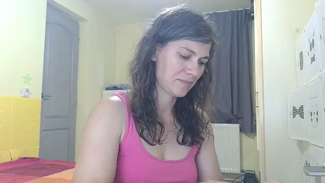 Snapshot of MercyLove chatting on July 23, 2026, 4:36 pm MercyLove online show from July 23, 2026, 4:36 pm