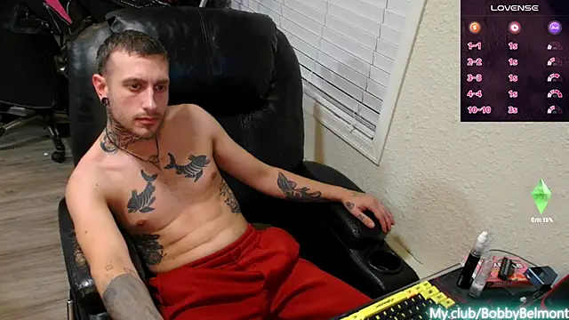 Snapshot of BobbyBelmont13 chatting on December 5, 2024, 9:00 am BobbyBelmont13 online show from December 5, 2024, 9:00 am
