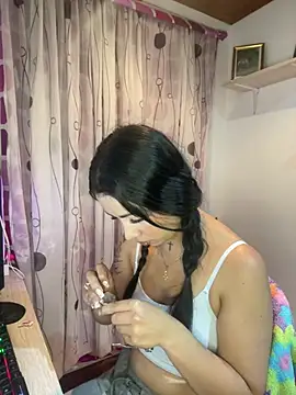 MadisonCambel online show from February 21, 2025, 1:22 am