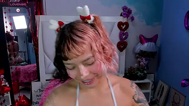 katalina garcia online show from March 21, 2025, 12:51 am