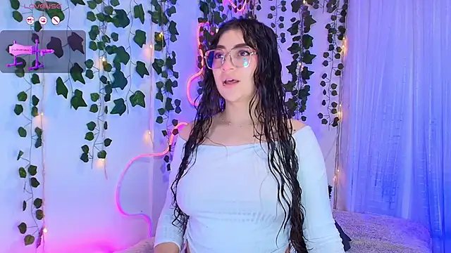 Samii Evans online show from November 5, 2025, 2:36 am