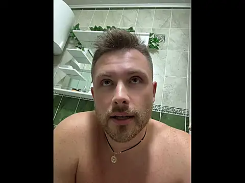 MartinBrandon online show from May 26, 2026, 12:31 am