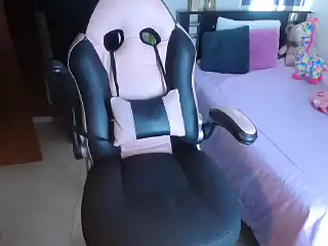 violeta campbell online show from February 25, 2025, 6:55 pm