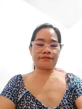 Snapshot of WinterMelon88 chatting on March 19, 2025, 1:43 am WinterMelon88 online show from March 19, 2025, 1:43 am