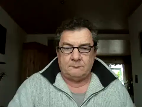 Nobbie444 online show from November 24, 2025, 12:05 pm