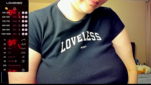 AlanaBrox online show from October 10, 2025, 1:45 pm