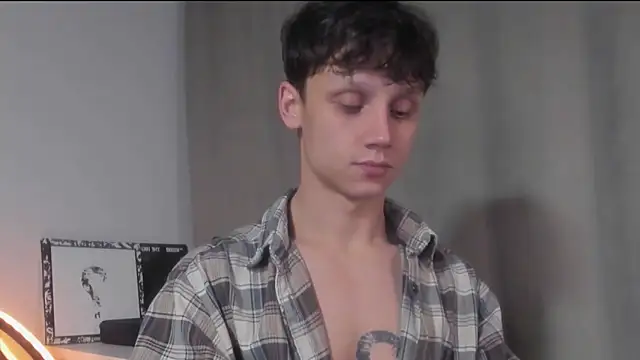 Nicky neal online show from December 4, 2024, 3:20 am