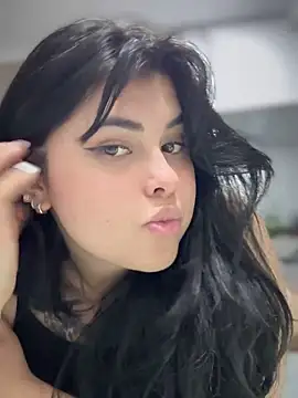 Alyaa s online show from October 21, 2025, 11:26 pm