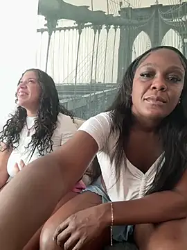 TilaTotti online show from February 25, 2025, 10:09 pm