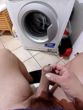 Snapshot of 74bob chatting on October 14, 2025, 9:21 am 74bob online show from October 14, 2025, 9:21 am