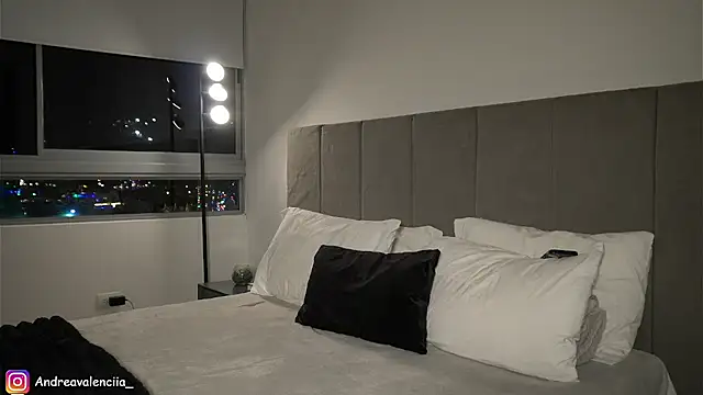 kendall ruiz online show from February 26, 2025, 11:41 pm