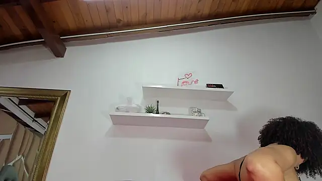 Snapshot of naia_blessed chatting on March 20, 2025, 7:14 pm naia blessed online show from March 20, 2025, 7:14 pm