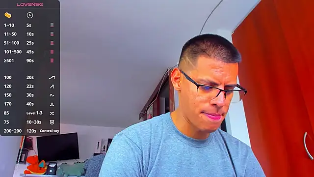  John Boy  online show from October 10, 2025, 7:04 pm