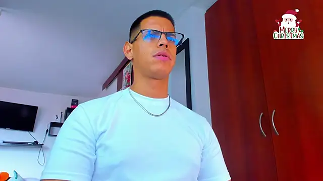 Snapshot of _John_Boy_ chatting on December 20, 2025, 5:05 pm John Boy online show from December 20, 2025, 5:05 pm