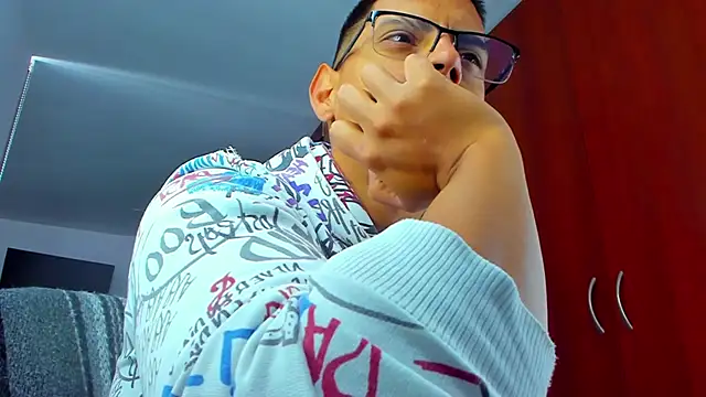 Snapshot of _John_Boy_ chatting on January 7, 2026, 1:05 pm John Boy online show from January 7, 2026, 1:05 pm