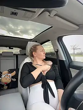 Bondgirl 013 online show from December 10, 2024, 7:26 am