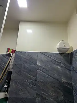 roouse online show from November 16, 2025, 6:12 pm