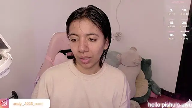 Snapshot of Nami_usagi chatting on June 30, 2026, 2:39 pm Nami usagi online show from June 30, 2026, 2:39 pm