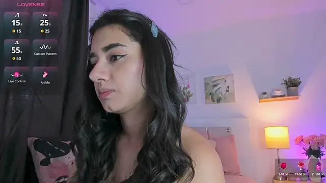 annadu011 online show from November 25, 2025, 2:06 pm