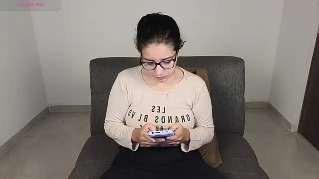 blue  moon  online show from October 12, 2025, 2:46 am