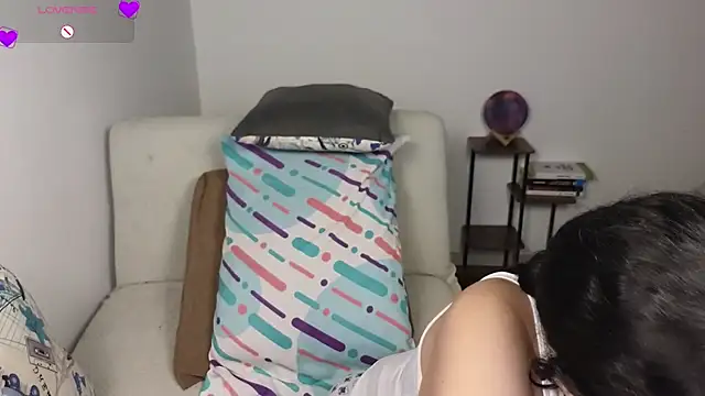 blue  moon  online show from April 1, 2026, 4:03 am