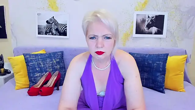 BeautyName online show from March 18, 2025, 3:44 pm