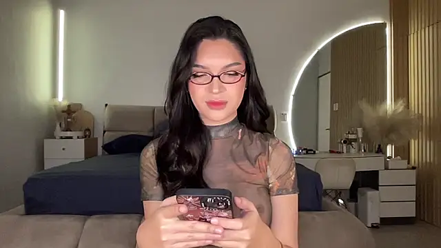 Rogueblaze online show from September 29, 2025, 11:05 am