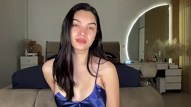 Rogueblaze online show from September 19, 2025, 4:16 am