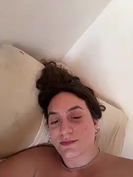 Snapshot of indierotic chatting on December 28, 2024, 3:37 pm indierotic online show from December 28, 2024, 3:37 pm