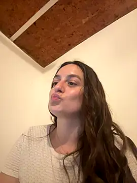 Snapshot of indierotic chatting on October 14, 2025, 3:18 am indierotic online show from October 14, 2025, 3:18 am