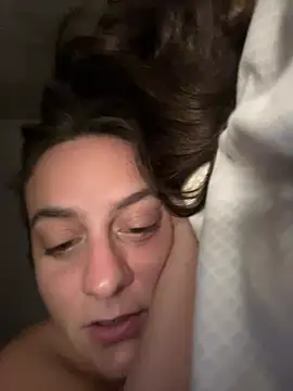 Snapshot of indierotic chatting on March 2, 2025, 5:23 am indierotic online show from March 2, 2025, 5:23 am