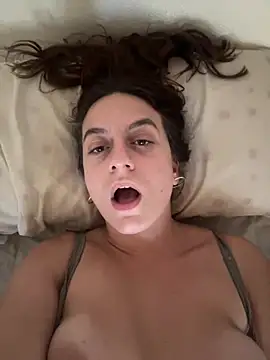 Snapshot of indierotic chatting on March 7, 2025, 4:44 pm indierotic online show from March 7, 2025, 4:44 pm