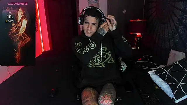 josh  ackerman online show from December 5, 2025, 1:21 pm