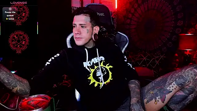 josh  ackerman online show from October 6, 2025, 2:46 am