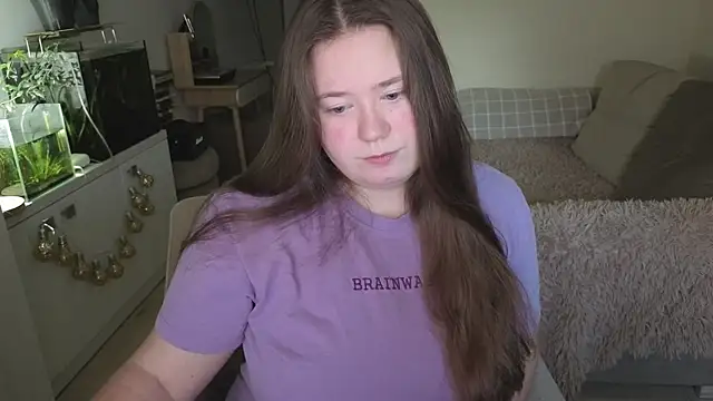 remirann  online show from January 9, 2026, 1:51 pm