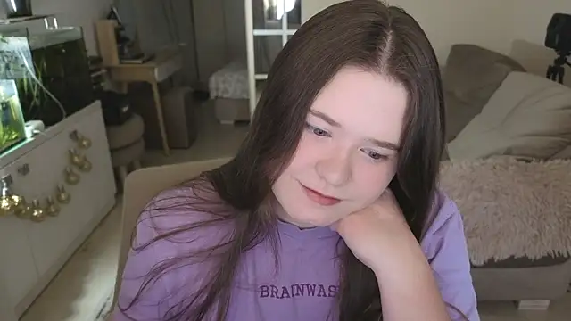 Snapshot of remirann_ chatting on March 3, 2026, 1:07 pm remirann online show from March 3, 2026, 1:07 pm