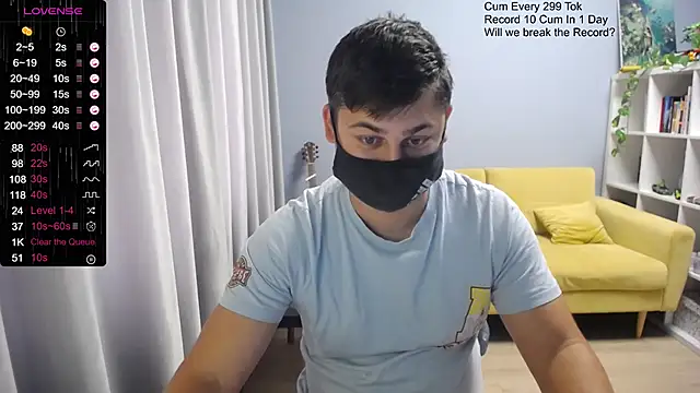 Tomguys online show from October 21, 2025, 8:36 am